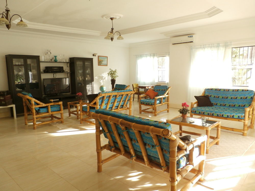 B & B Villa Calliandra Bijilo 외부 사진